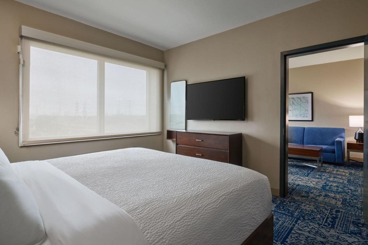 Four Points By Sheraton Houston Intercontinental Airport Aldine Exterior photo